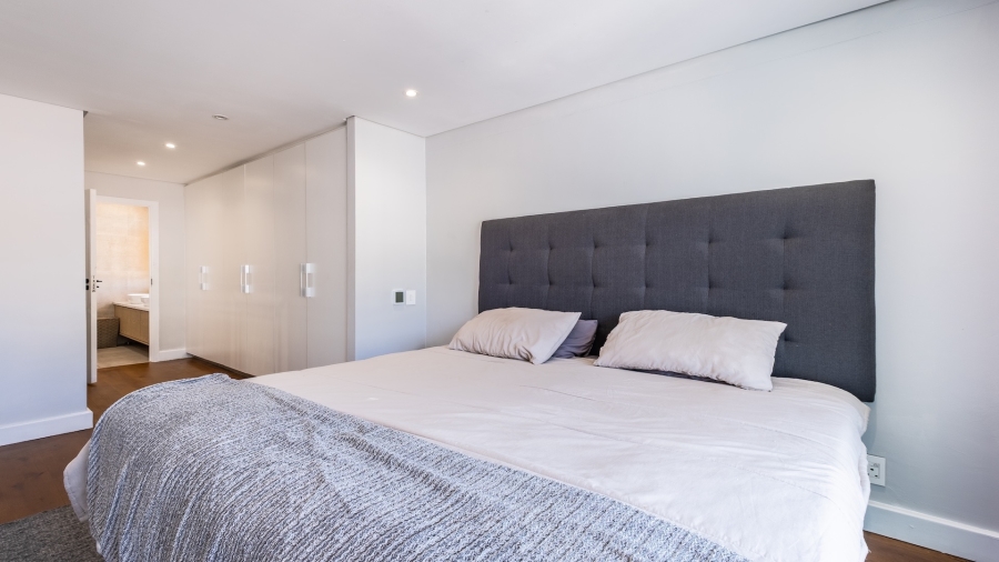 2 Bedroom Property for Sale in Woodstock Western Cape